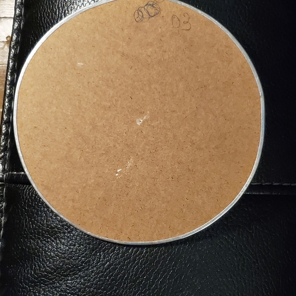 Decorative hanging plate - Picture 3 of 4